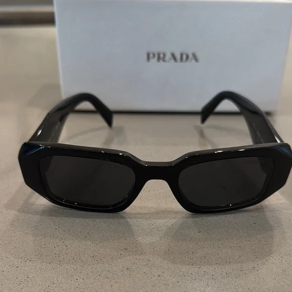 Never worn still in box Prada sunglasses OPEN BOX*- Prada sunglasses black. | eBay main image 4